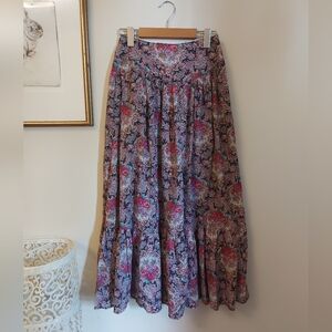 S vintage western cottage core floral print Tiered cotton skirt